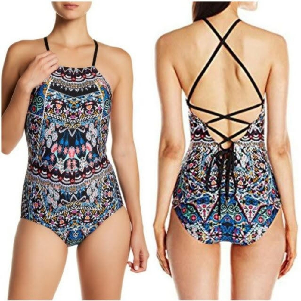 Laundry by Shelli Segal folk art halter one piece swimsuit size medium